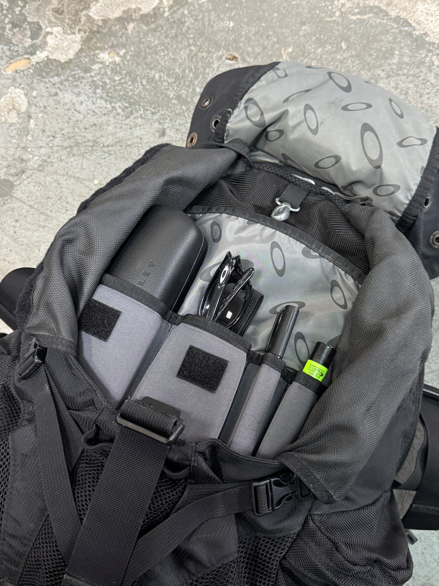 Vintage Oakley Icon 3.0 Backpack