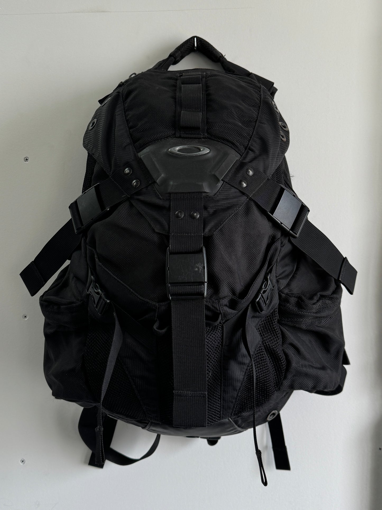 Vintage Oakley Icon 3.0 Backpack