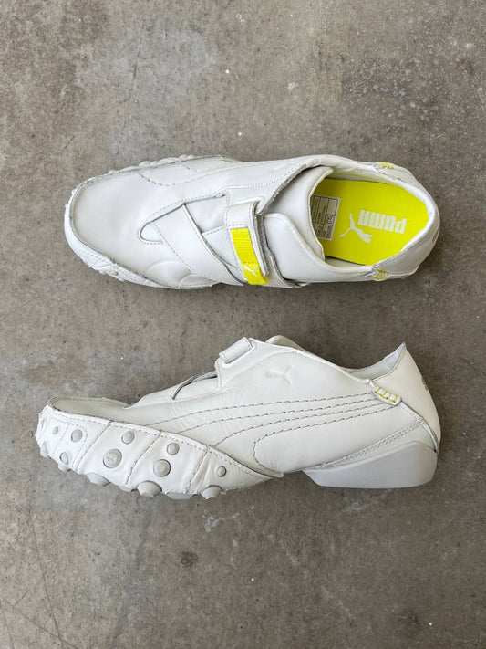 Vintage 2000s Puma Amoko Sneakers
