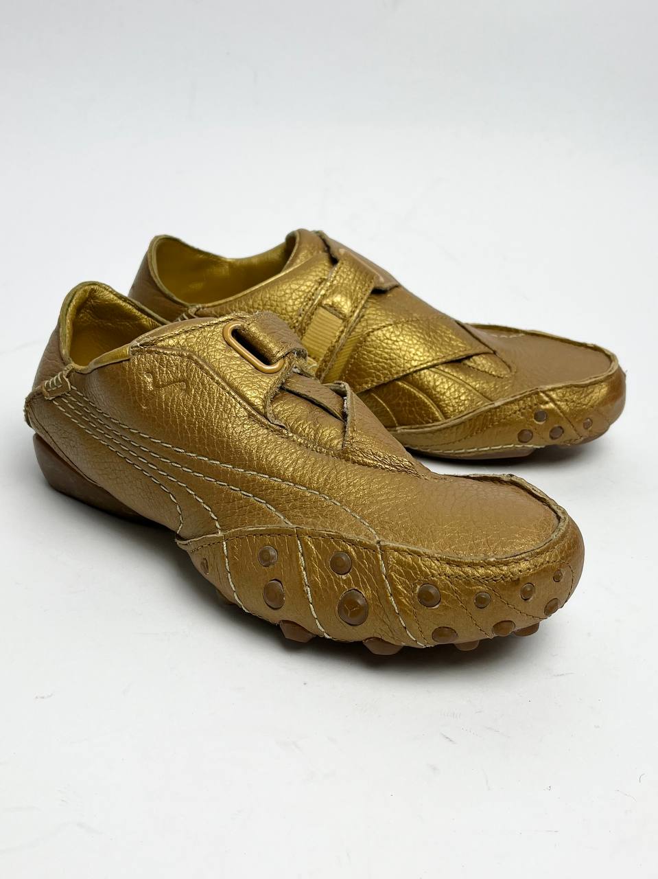 Vintage 2000s Puma Amoko Gold Sneakers