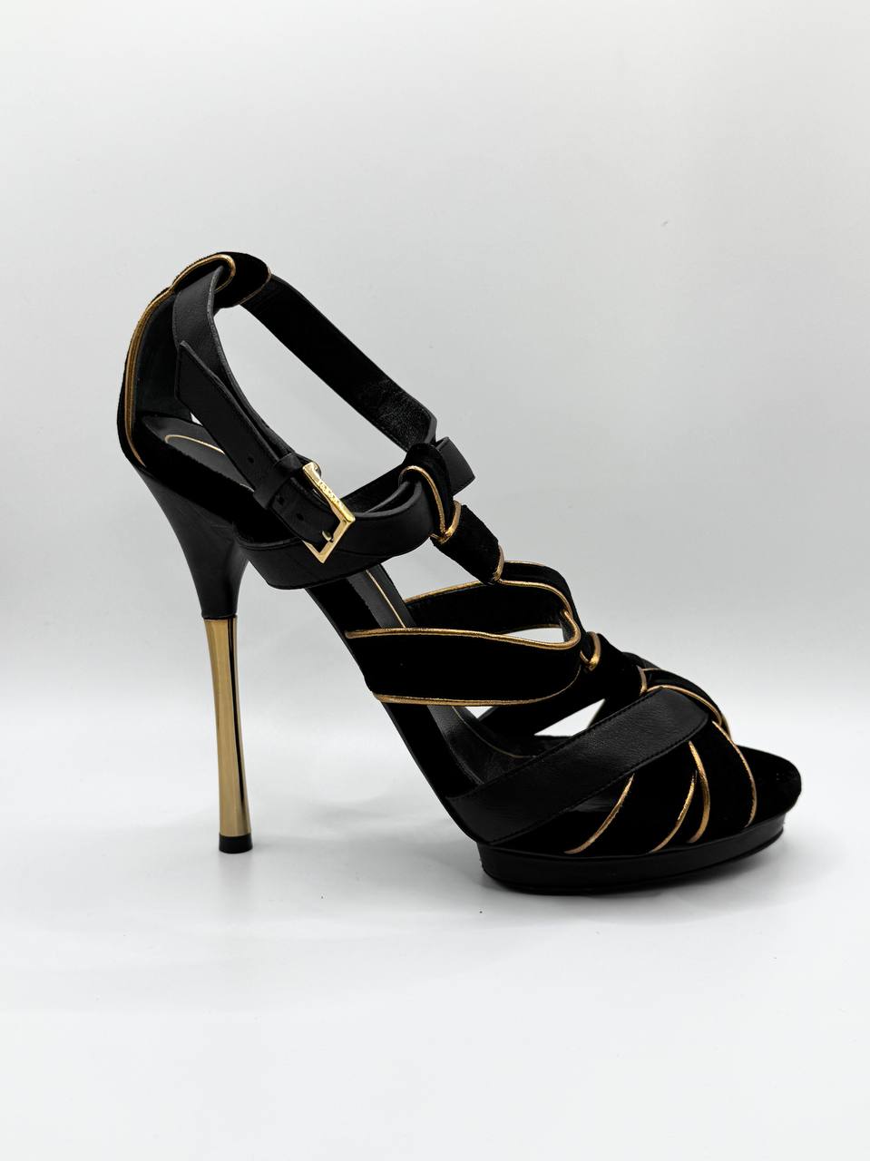 Vintage Gucci Velvet Gladiator Heels