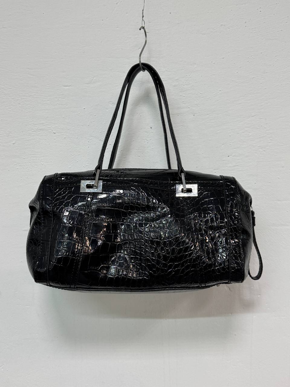 Vintage Y2K Guess Kiss Bag